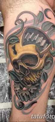 fotó egy fogaskerék tetoválásról, kelt 2017.08.01., 109 - fogaskerék tetoválás -