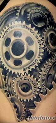 fotó a fogaskerék tetoválásról, kelt 2017.08.01. №143 - Fogaskerék tetoválás -