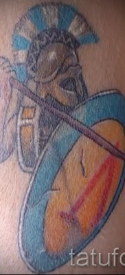 Fénykép pajzs tetoválásról 37