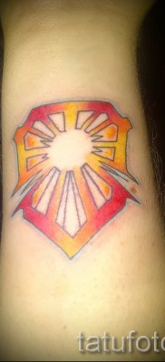 Fotó a pajzs tetoválásról 35