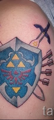 Pajzs tetoválás képe 18