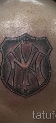 Fotó pajzs tetoválásról 10