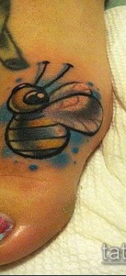 Bumblebee TATTOO No. 428 - a minta érdekes változata, amely könnyen használható a poszméh tetoválásához és feldolgozásához