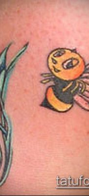 Bumblebee TATTOO No. 131 - a minta exkluzív változata, amely sikeresen használható módosítására és poszméh tetoválásként történő alkalmazására