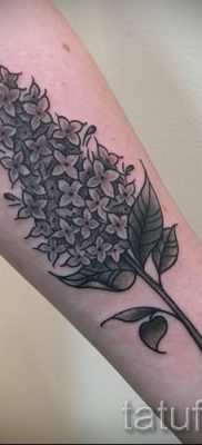 lila tetoválás fotó egy lila tetoválás jelentéséről szóló cikkhez - tatufoto.ru - 40