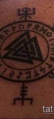 TATTOO SCANDINAVIAN RUNES # 932 - en sej version af mønsteret, der let kan bruges til behandling og tatovering af skandinaviske runer til amuletter