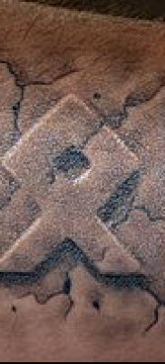 TATTOO SCANDINAVIAN RUNES №786 - en interessant version af mønsteret, som godt kan bruges til at transformere og anvende som en tatovering af skandinaviske runer