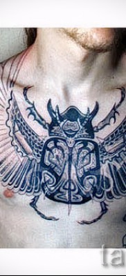Примерна снимка на татуировка на скарабей 24