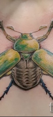 Примерна снимка на татуировка на скарабей 12