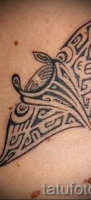 Fotó példa egy csípős tetoválásra 24234234234