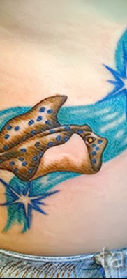 Fényképes példa egy csípős tetoválásról 234234234