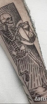 fotó egy csontváz tetoválásról, kelt 2017.08.28. №010 - tetováló csontváz -