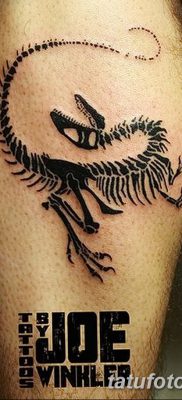 fotó egy csontváz tetoválásról, kelt 2017. 08. 28 -án №013 - tetováló csontváz -