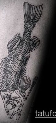 Egy halcsontváz tetoválása - példa rajz - 30052017 - példa - 081 Halváz tetoválás