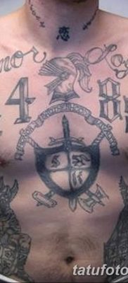 Fotó a skinhead tetoválásról 2018. 07. 31 -én №066 - skinheadek tetoválása -