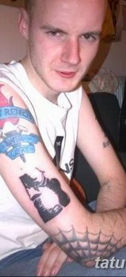 Fotó a skinhead tetoválásról 2018. 07. 31 -én №050 - skinheadek tetoválása -