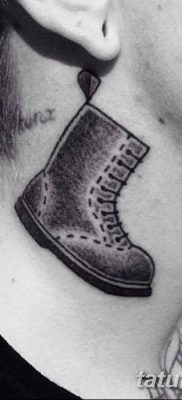 Fotó a skinhead tetoválásról 2018. 07. 31 -től № 004 - skinhead tetoválás -