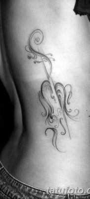 fotó tetoválás Hegedű kelt 2017.12.26. №015 - tetoválás hegedű -