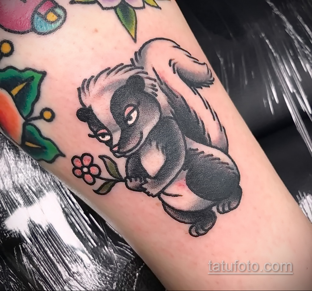 صورة وشم مع ظربان 03/28/2021 №470 - وشم الظربان -