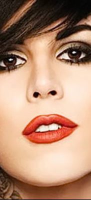 fotó egy könnycsepp tetoválásról az arcon, 2018.04.16. №041 - tetoválás szakadás az arcán -