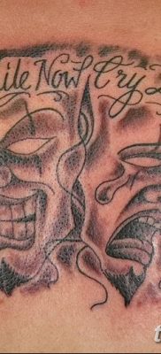 Fotó a tetoválásról most nevetni sírni később 2018.08.17. №058 - Mosolyogj most sírj később -
