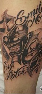 Fotó a tetoválásról most nevetni sírni később 2018.08.17. №098 - Mosolyogj most sírj később -