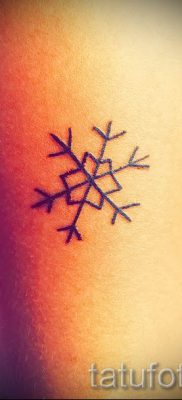 fotó egy hópehely tetoválásról egy cikkhez a hópehely tetoválás jelentéséről - tatufoto.ru - 60