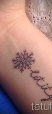 fotó egy hópehely tetoválásról egy cikkhez a hópehely tetoválás jelentéséről - tatufoto.ru - 55