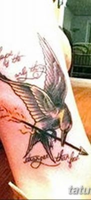 fotó a Mockingjay tetoválásról, 2017. 09. 25 -én, 015. sz. - Tattoo Hunger Games -