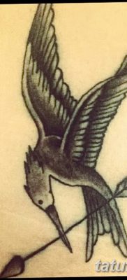 fotó a Mockingjay tetoválásról, 2017. 09. 25 -én, 058. sz. - Tetoválás -éhezők viadala -