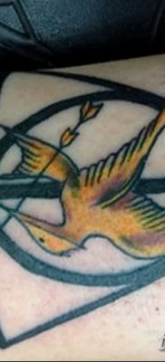 fotó tetoválás Mockingjay 2017. 09. 25 -től №062 - Tattoo Hunger Games -