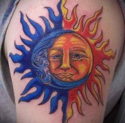 nap és hold tetoválás