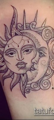 fotó a nap és a hold tetoválásról (jelentése) - egy példa egy érdekes tetoválási tervre - 036
