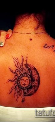 fotó a nap és a hold tetoválásról (jelentése) - egy példa egy érdekes tetoválási tervre - 031