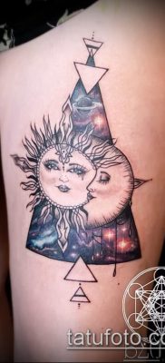 fotó a nap és a hold tetoválásról (jelentése) - egy példa egy érdekes tetoválási tervre - 027