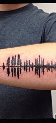 fotó egy fenyő tetoválásról, kelt: 07.07.2018 №147 - fenyő tetoválás -
