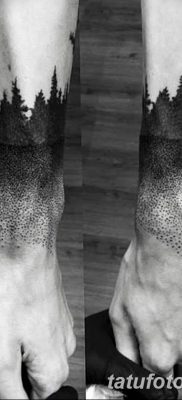 fotó egy fenyő tetoválásról, keltezett: 07/07/2018 №06 - tetováló fenyő -