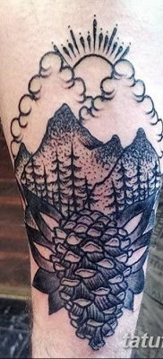 fotó egy fenyő tetoválásról, kelt: 07.07.2018 №081 - fenyő tetoválás -