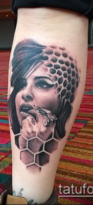 méhsejt tetoválás fotó (jelentése) - példa egy érdekes tetoválási tervre - 045