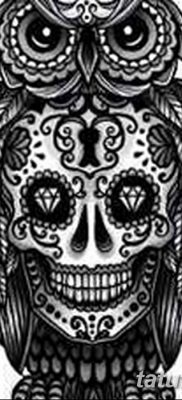 fotó egy bagoly tetoválásról koponyával 2017.10.23. №030 - tetoválóbagoly koponyával -