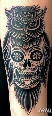 fotó bagoly tetoválásról koponyával 2017.10.23. №036 - tetoválóbagoly koponyával -