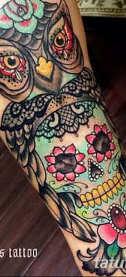 fotó egy bagoly tetoválásról koponyával 2017.10.23. №063 - tetoválóbagoly koponyával -