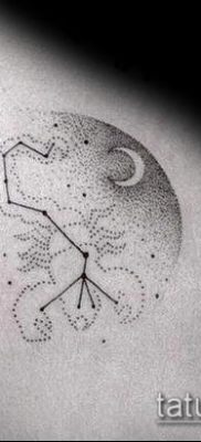 fotó egy csillagkép tetoválásról (jelentése) - példa egy érdekes tetoválási rajzra - 108