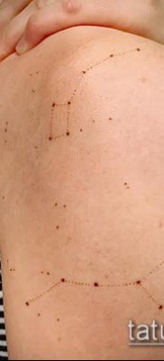 fotó egy csillagkép tetoválásról (jelentése) - példa egy érdekes tetoválási rajzra - 063