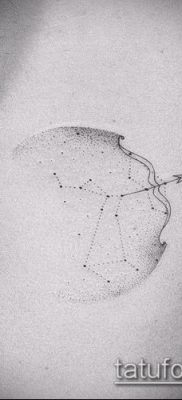 fotó egy csillagkép tetoválásról (jelentése) - egy példa egy érdekes tetoválási rajzra - 033