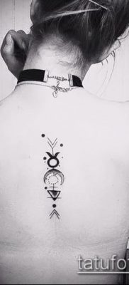 fotó egy csillagkép tetoválásról (jelentése) - példa egy érdekes tetoválásrajzra - 032