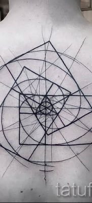 Fénykép egy spirál tetoválásról egy cikkhez a tetoválás jelentéséről ezzel a mintával - tatufoto.ru - 39