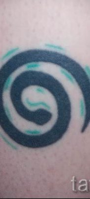 Fénykép egy spirál tetoválásról egy cikkhez a tetoválás jelentéséről ezzel a mintával - tatufoto.ru - 8
