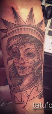 foto TATTOO STATUE OF FREEDOM (Tattoo) (værdi) - eksempeltegning - 089