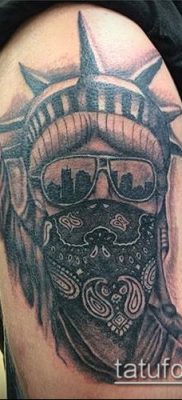 foto TATTOO STATUE OF FREEDOM (Tattoo) (betydning) - eksempeltegning - 053